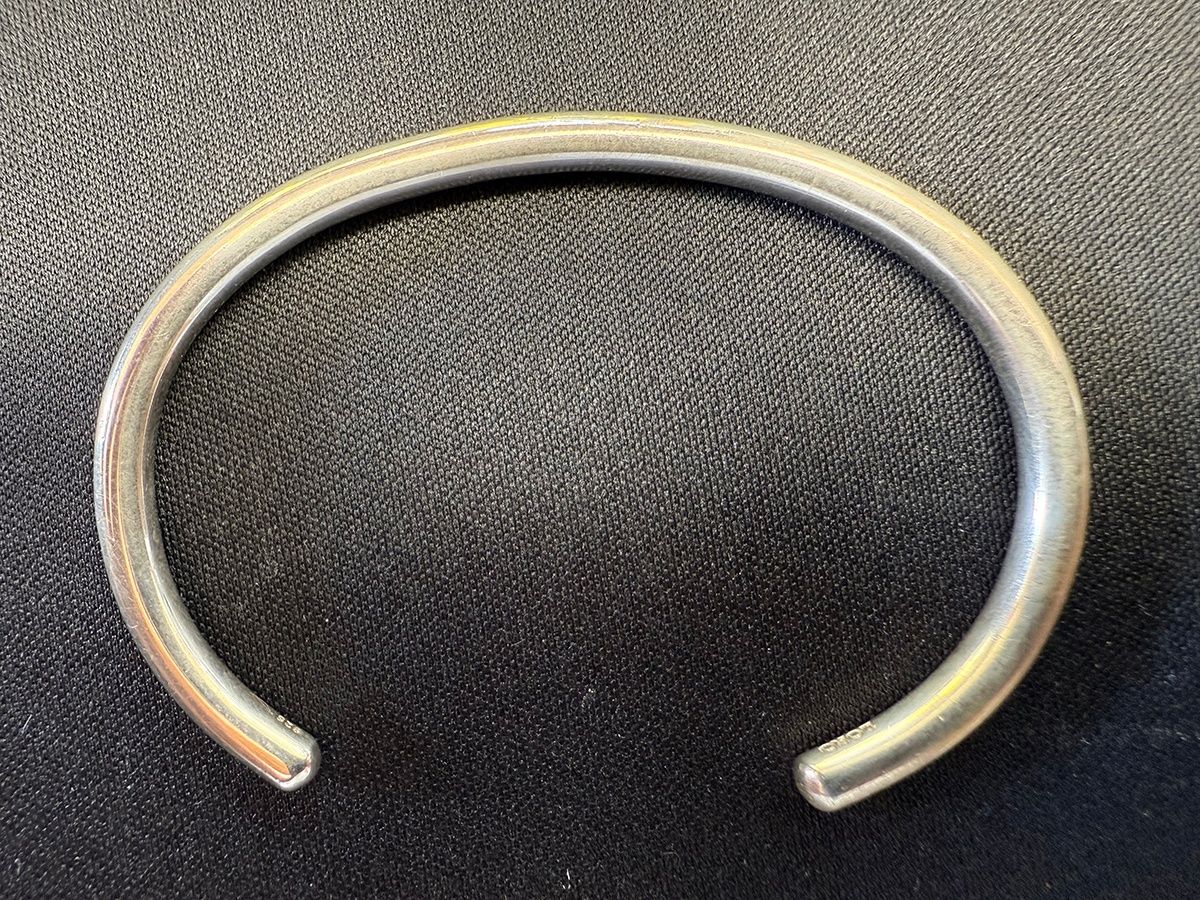 美品 LORO line bangle 01 silver l'oro line bangle ロロ バングル