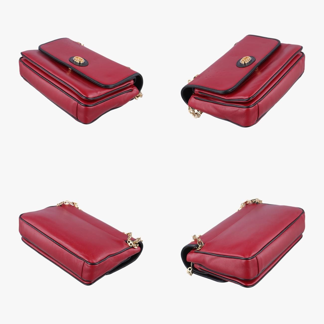 グッチGucciマリーナ レッド