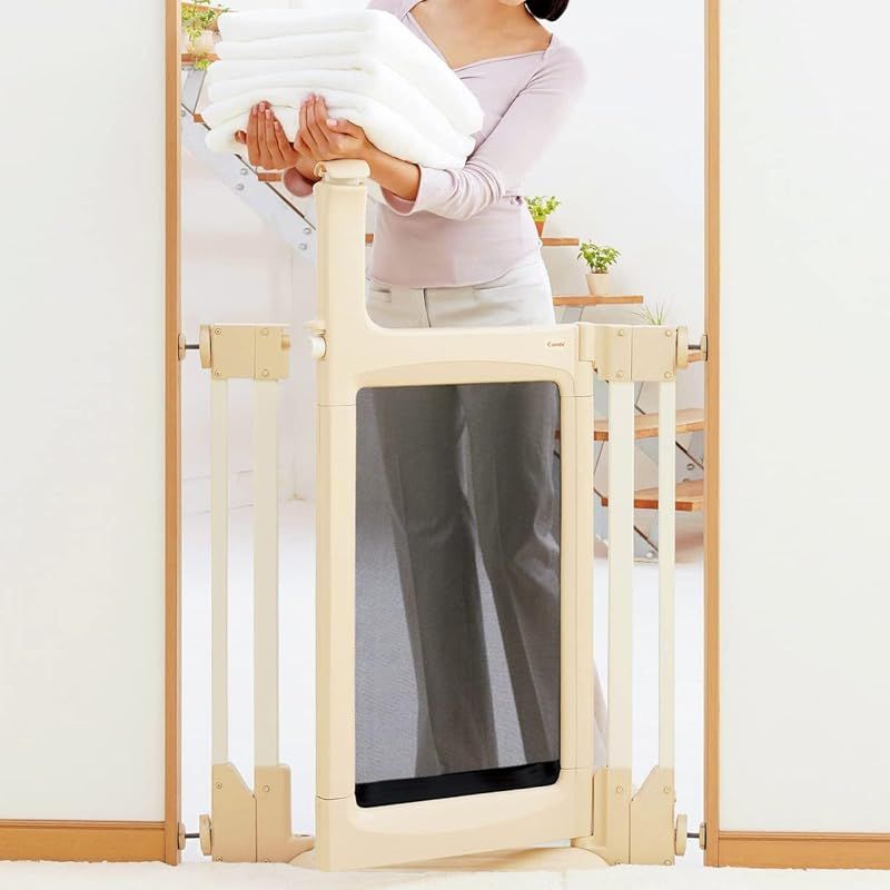 コンビ ハンズフリーゲート 69-84 cm 自動開閉 0