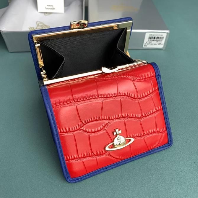 希少Vivienne Westwood エナメル三つ折財布 vivienne westwood 三つ折り財布 エナメル 箱付き 人気商品》vivienne