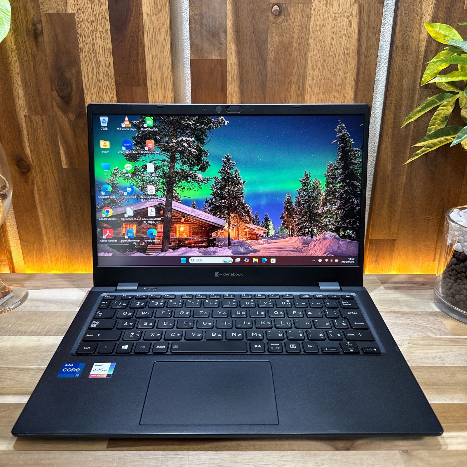 メモリ16GB SSD512GB