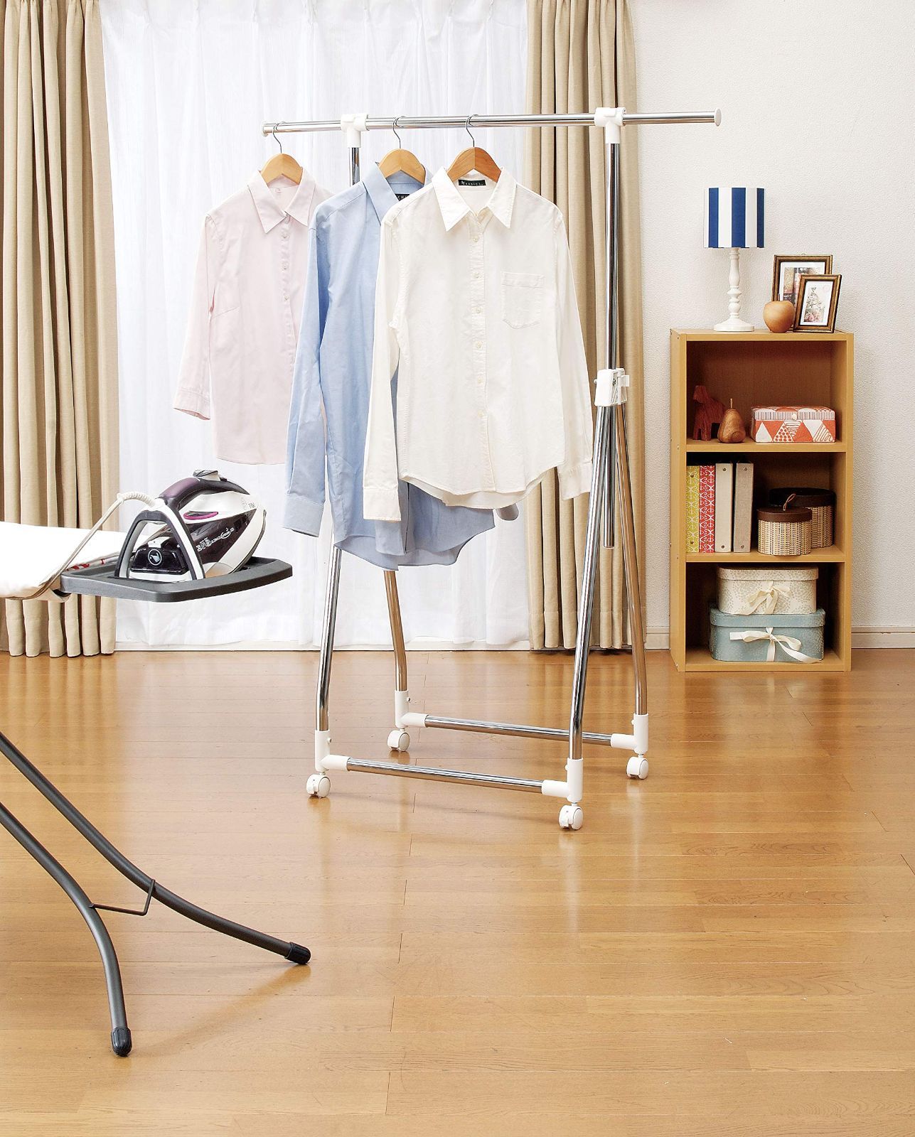 フォールディングハンガー