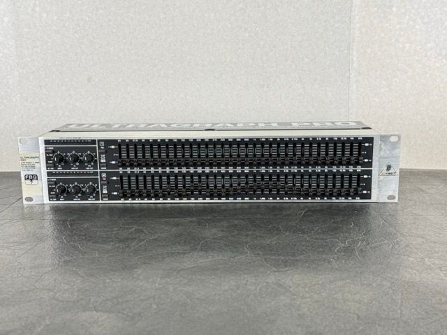 ベリンガー FBQ3102