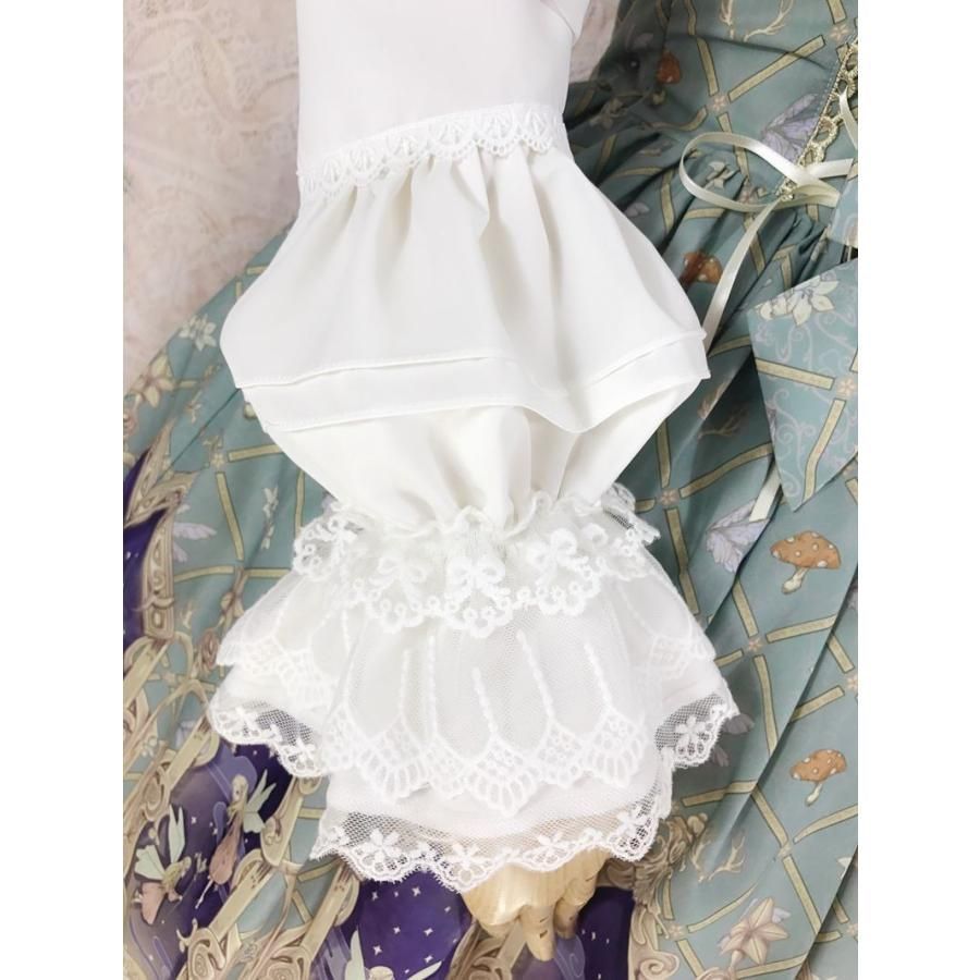 ロリータ 売れ筋商品|||ブラウス シフォン ビジョップスリーブ 長袖  ホワイト ブラック 優雅 上品 美品 ロリータ ブラウス シフォン ビジョップスリーブ 長袖