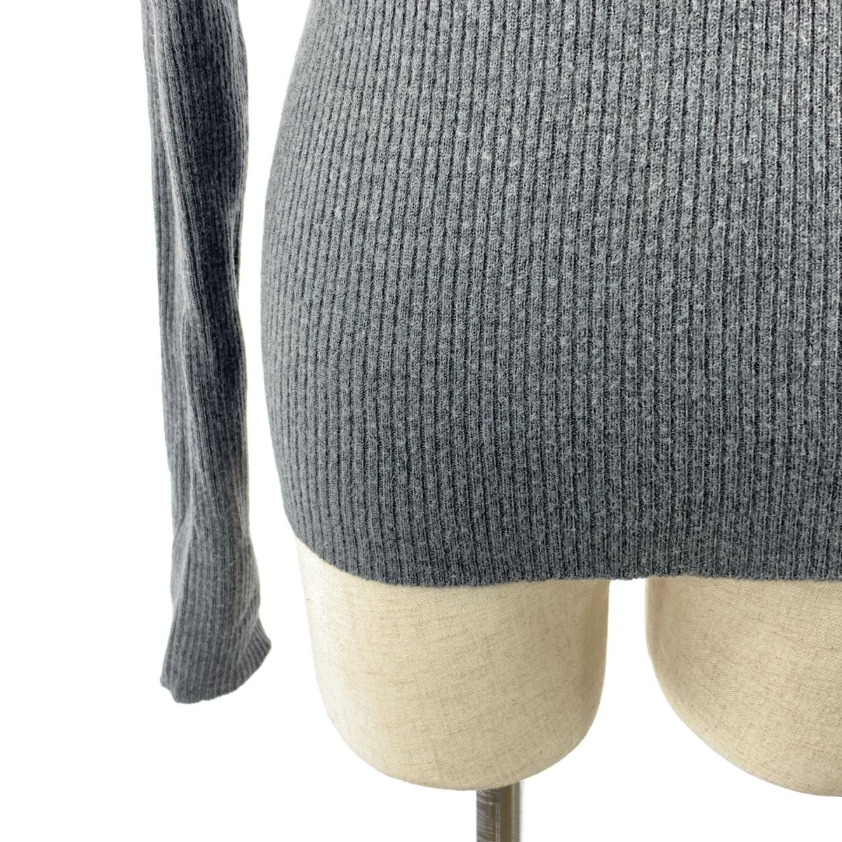 タートルネック リブニット