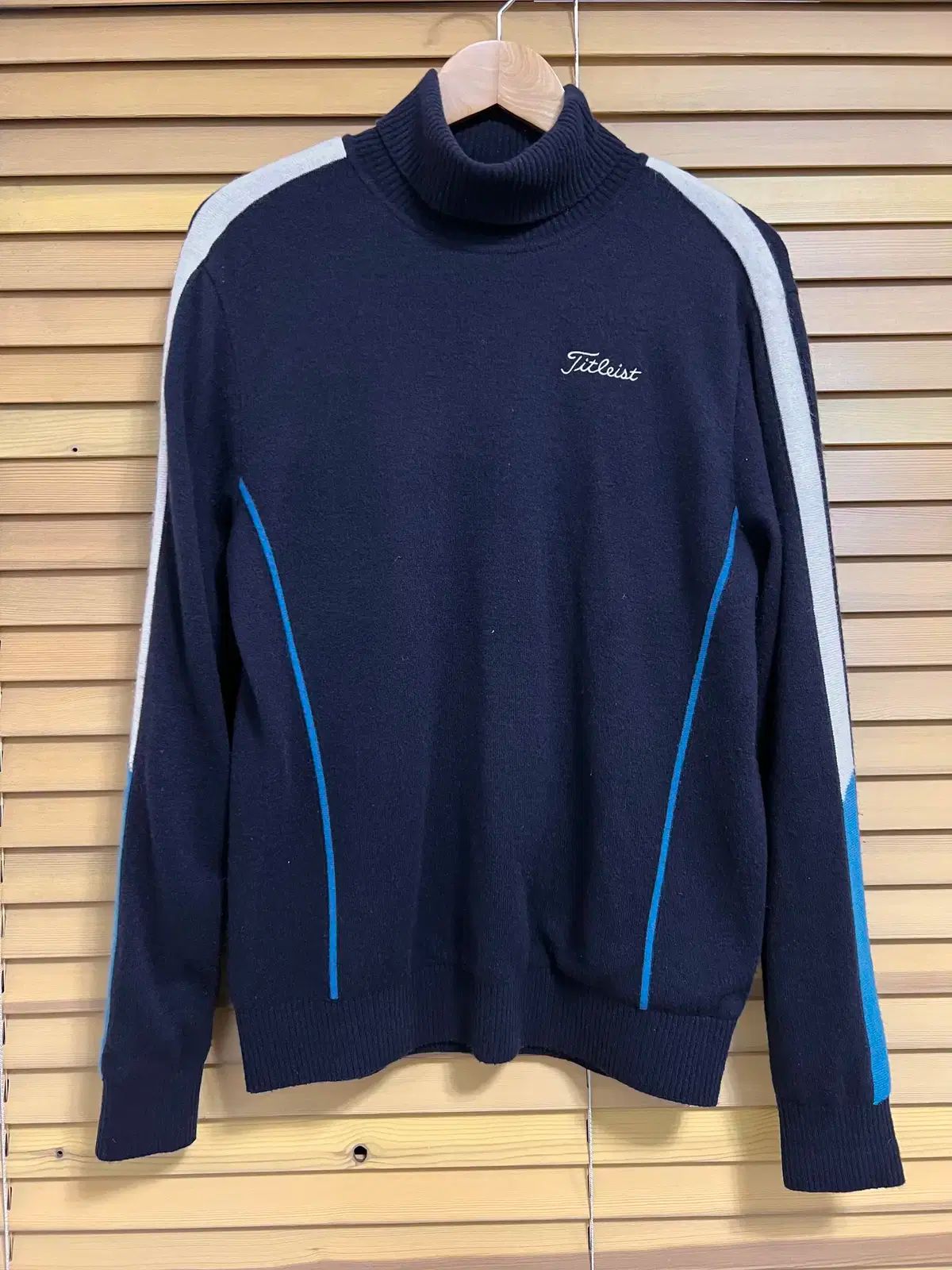 Titleist タイトリスト メンズ ネイビー タートルネック防風ニット ゴルフニット L