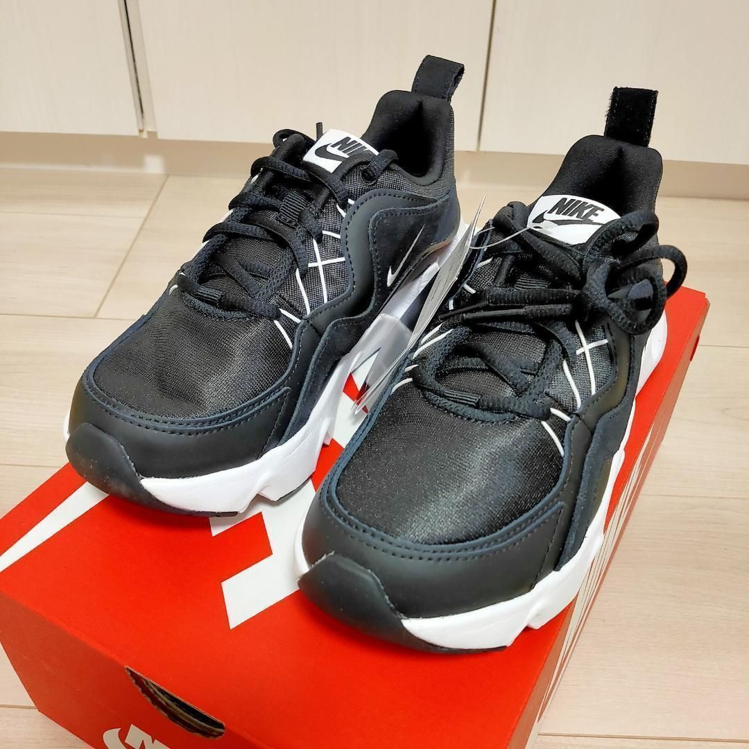 新品 22.5cm NIKE ナイキ RYZ 365 ウィメンズシューズ