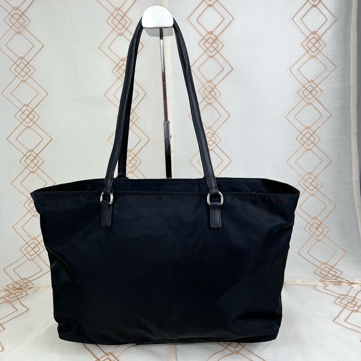 ☆美品☆ PRADA プラダ トートバッグ ハンドバッグ 三角プレート ☆美品☆ PRADA プラダ トートバッグ ハンドバッグ 三角プレート