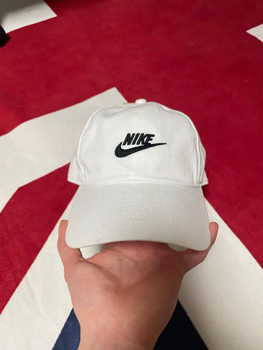 新品 NIKE(ナイキ) フューチュラ 洗う ボールキャップ M ／ L