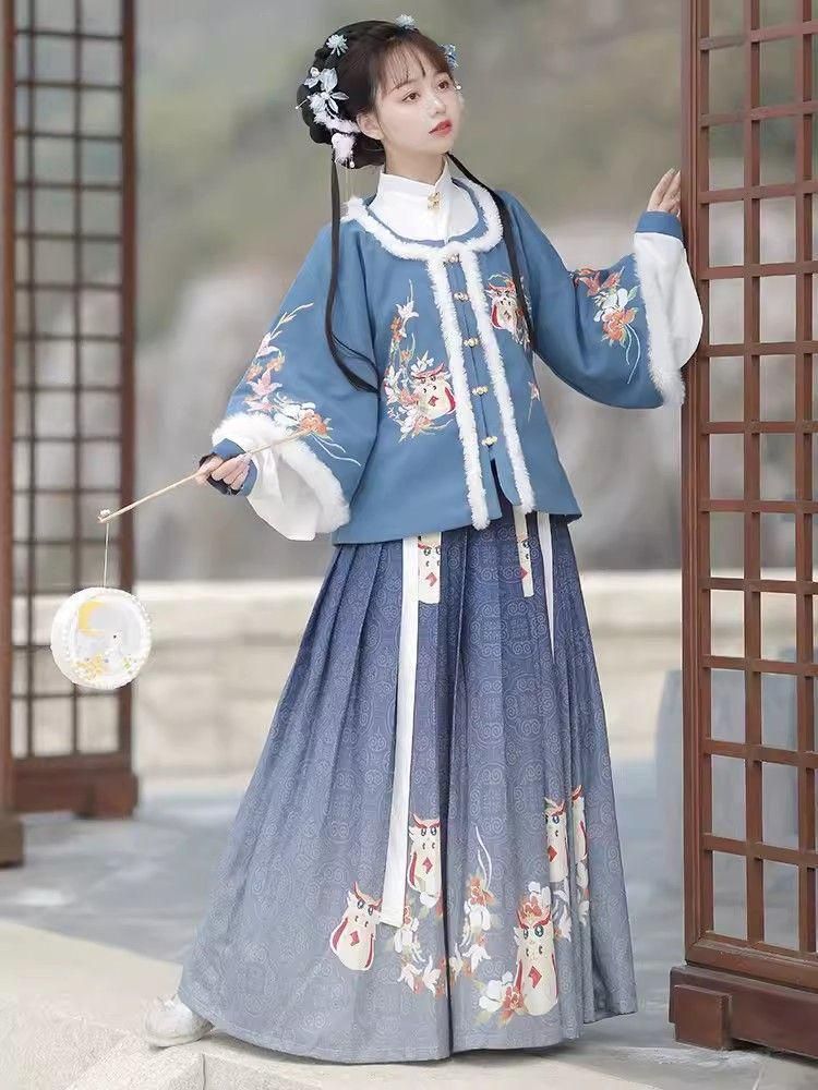 HF-51 豪華刺繍 漢服 かんふく 古風衣装 レトロ風 中華ロリータ