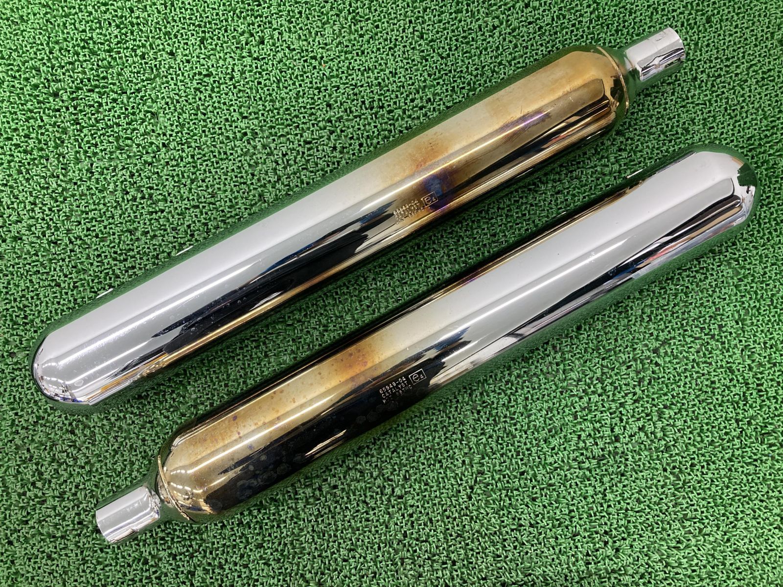 FLHRS1450 サイレンサーマフラー 左右 65863-04/65949-04