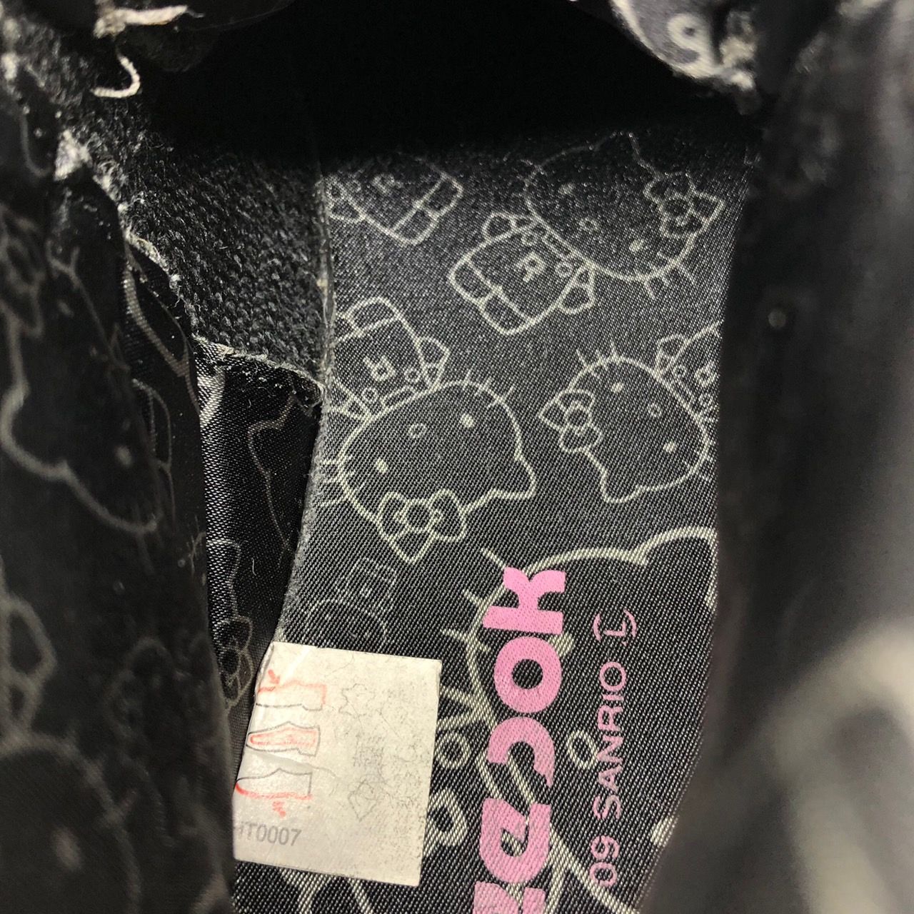 Reebok Hello Kitty ハイカットスニーカー Reebok×HELLO KITTY(リーボック×ハローキティ) コラボハイカット