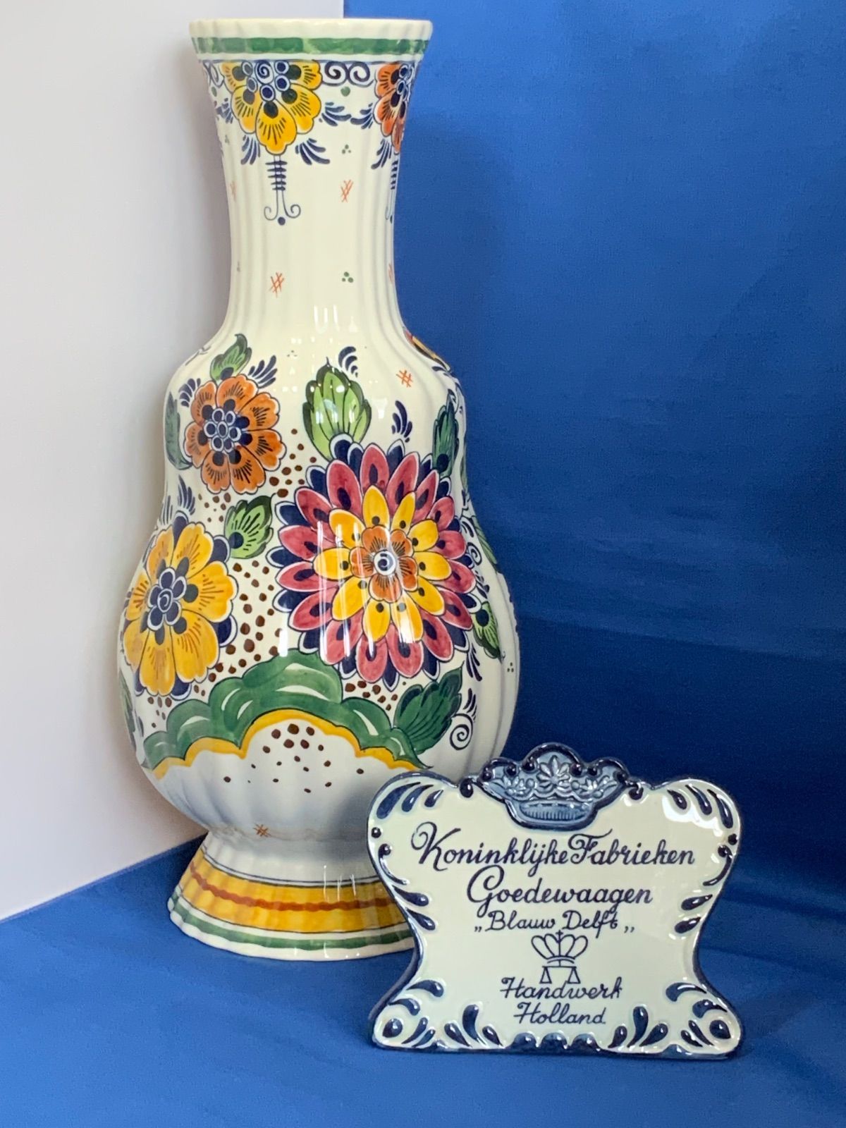 ロイヤルグーデヴァーゲン社 フラワーベース