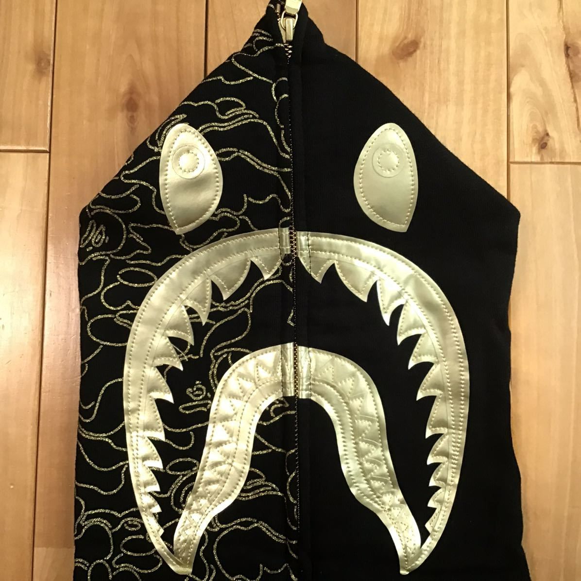 ☆新品☆ NW23周年記念 シャーク パーカー Mサイズ shark full