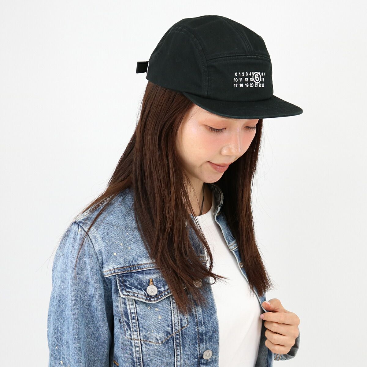 MM6 Maison Margiela KIDS エムエムシックス メゾンマルジェラ キッズ 大人もOK M60534 ベースボールキャップ ロゴキャップ 帽子 レディース ガールズ ボーイズ ナンバリングロゴ 子供服 CAP