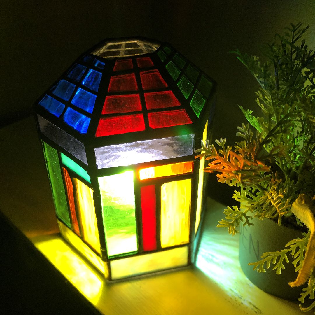 ハンドメイド ステンドグラス 置物 ランプ - メルカリ