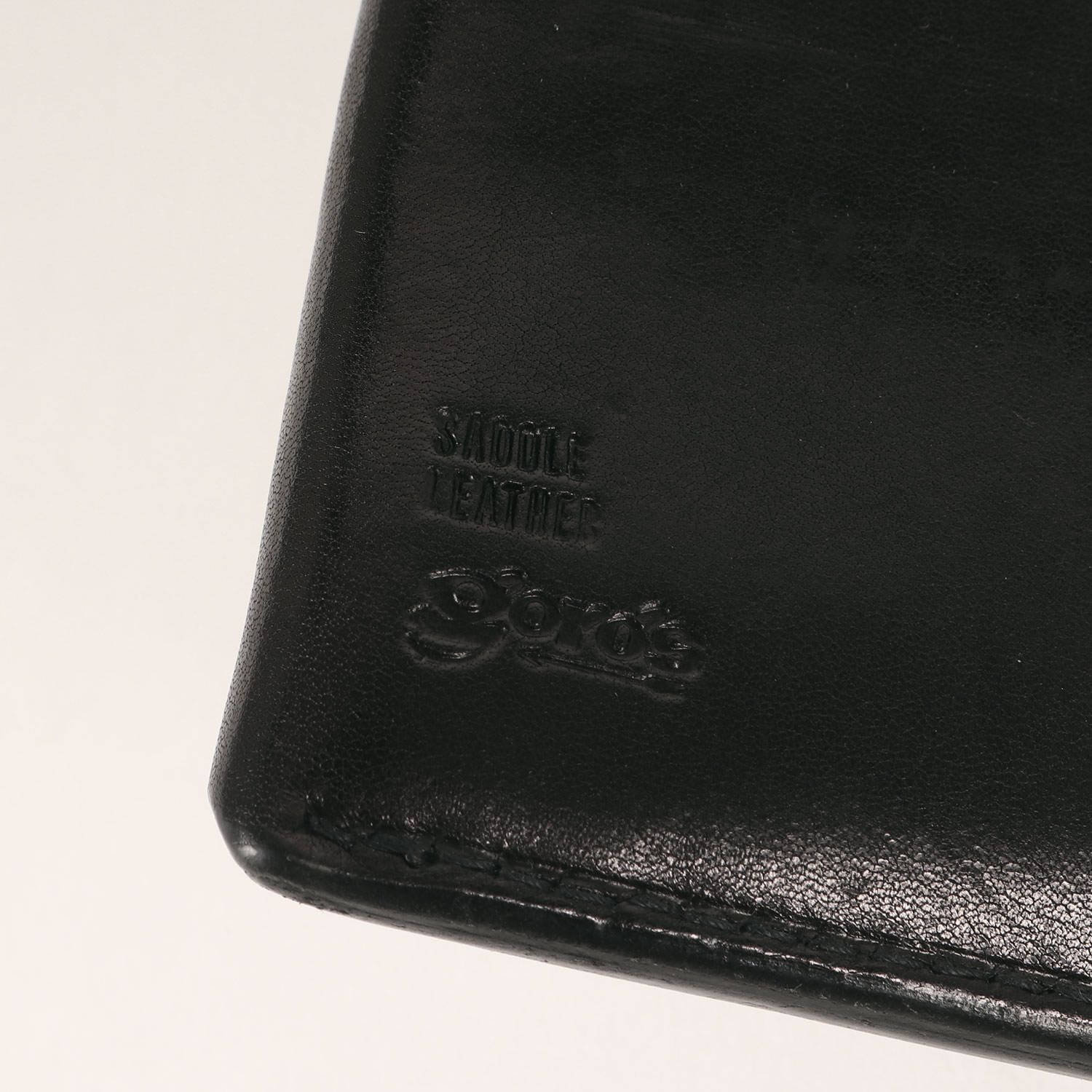 goros サドルレザー 二つ折り財布 黒 goro's ゴローズ コンチョ付き サドルレザー 二つ折り財布