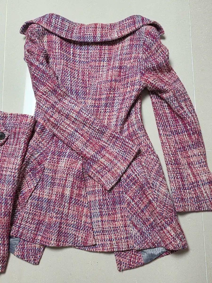 VIVIENNE WESTWOOD ツイードセットアップ