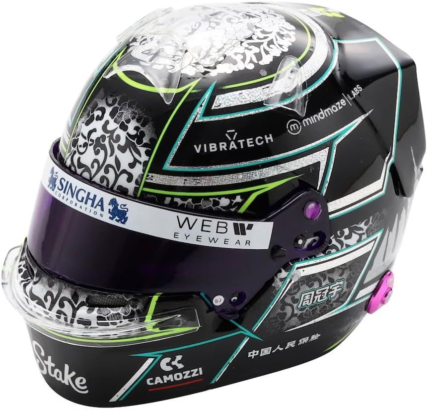 スパーク 1|5 ヘルメット ステーク F1チーム キック ザウバー 周冠宇 2025 完成品