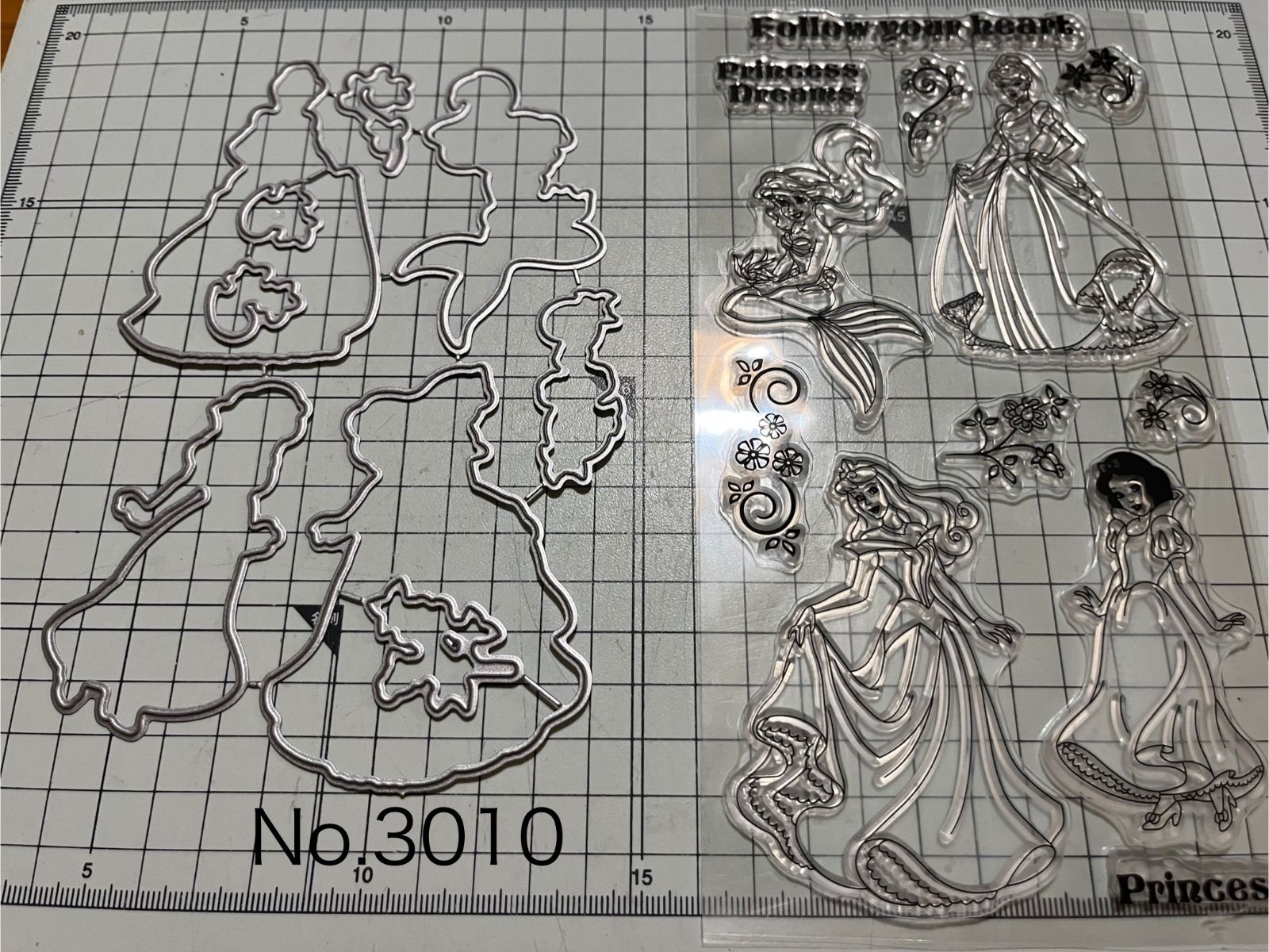 版画 額装 クリーブ ダイヤモンドスクリーニング 限定品 メルヘン 癒し系 25,001～￥30,000(ポスター）|アート＆フレーム|絵と額縁の専門店