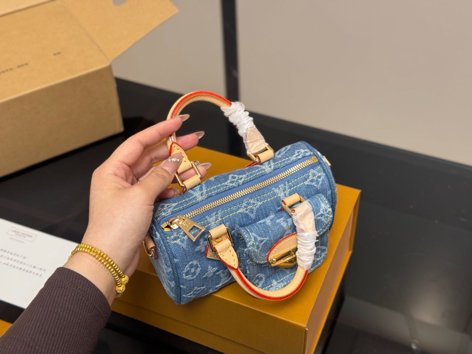 今日特価】Louis Vuitton Nano Speedy Denim ルイ ヴィトン