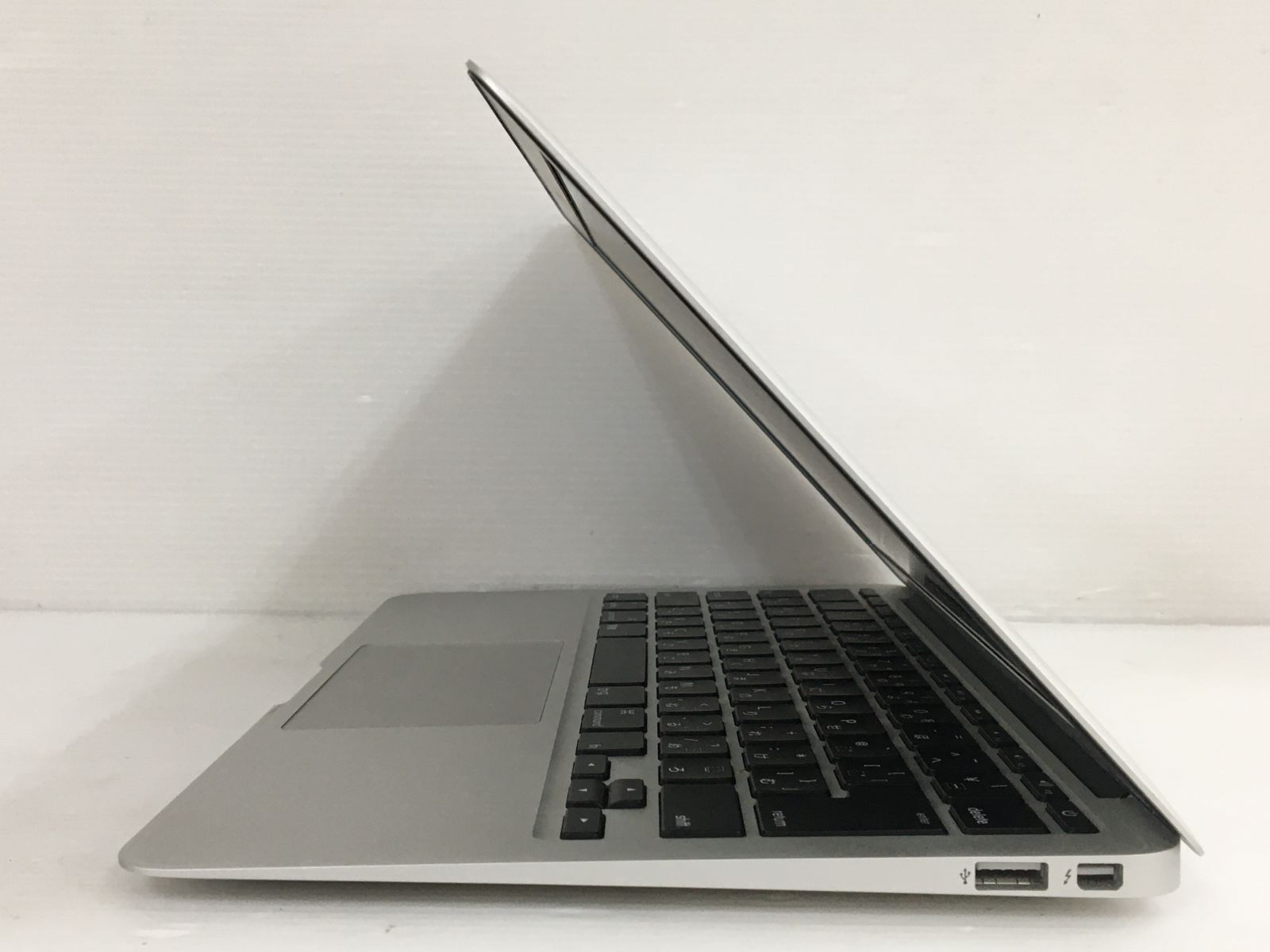 ☆【良品 11.6インチ】Apple MacBook Air (11-inch, Early 2014) A1465 Core i5(4260U)/1.4GHz RAM:4GB/SSD:256GB Catalina 動作品