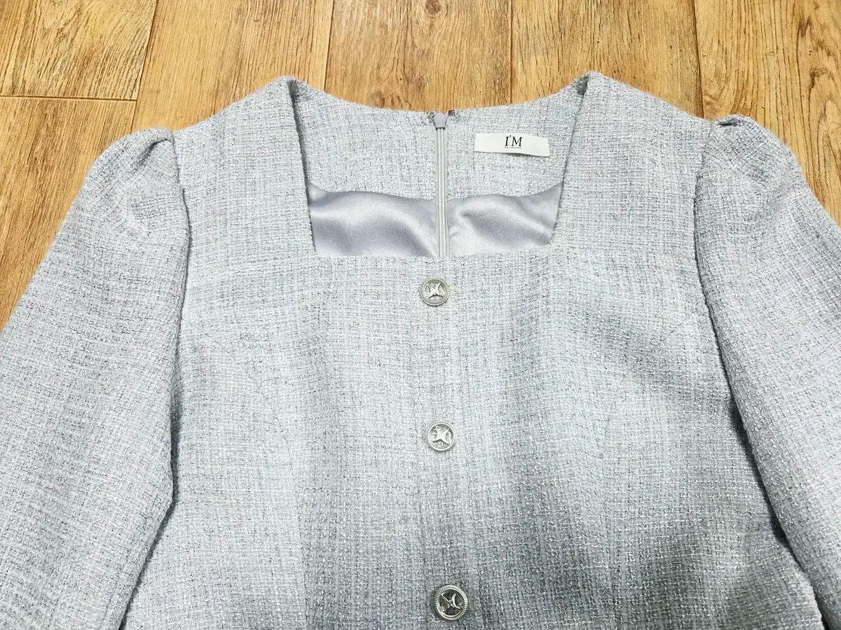 ツイード プリーツワンピース