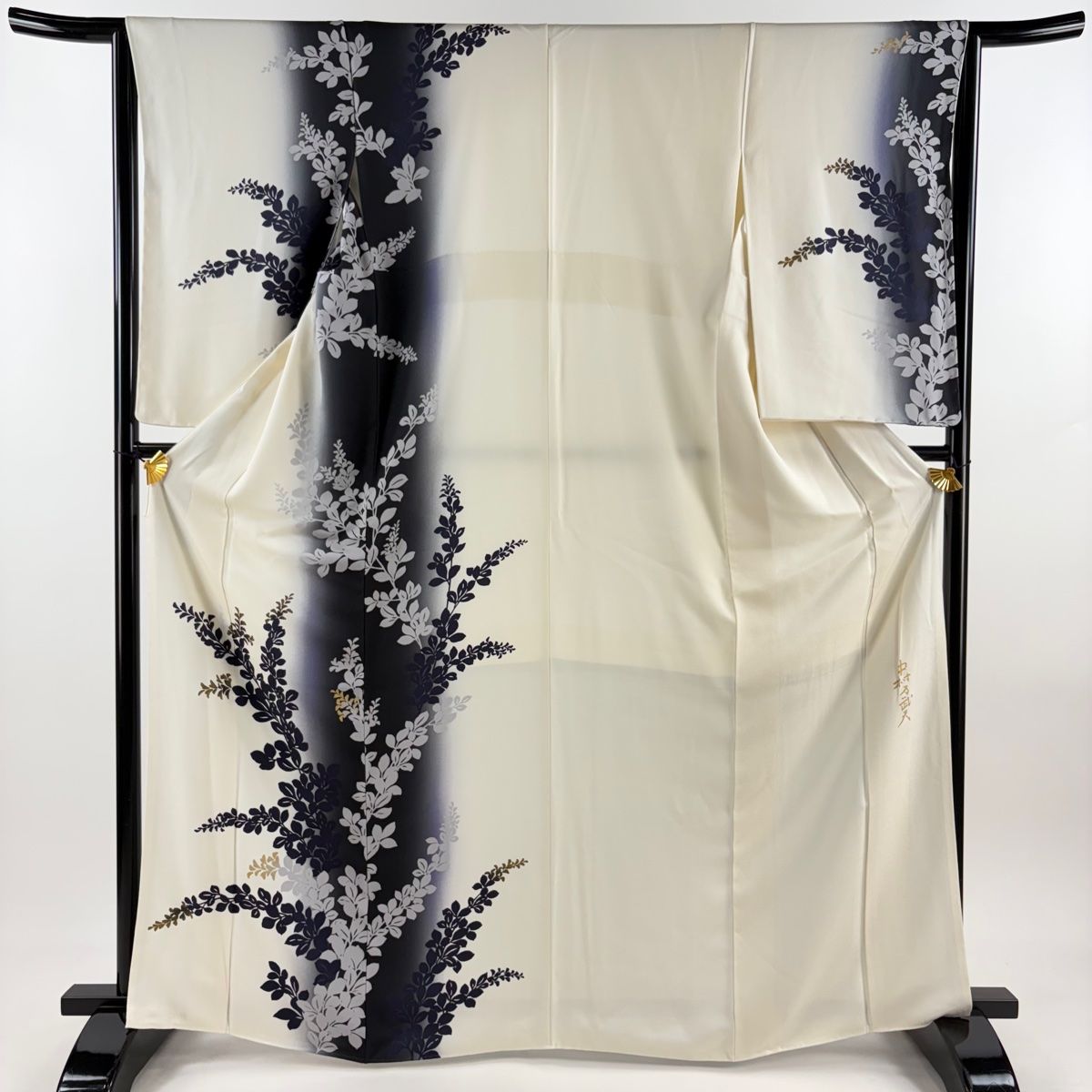 付下げ 身丈164.5cm 裄丈64.5cm M 袷 中村乃武夫 落款 葉柄 金彩 ぼかし クリーム 正絹 名品 【】