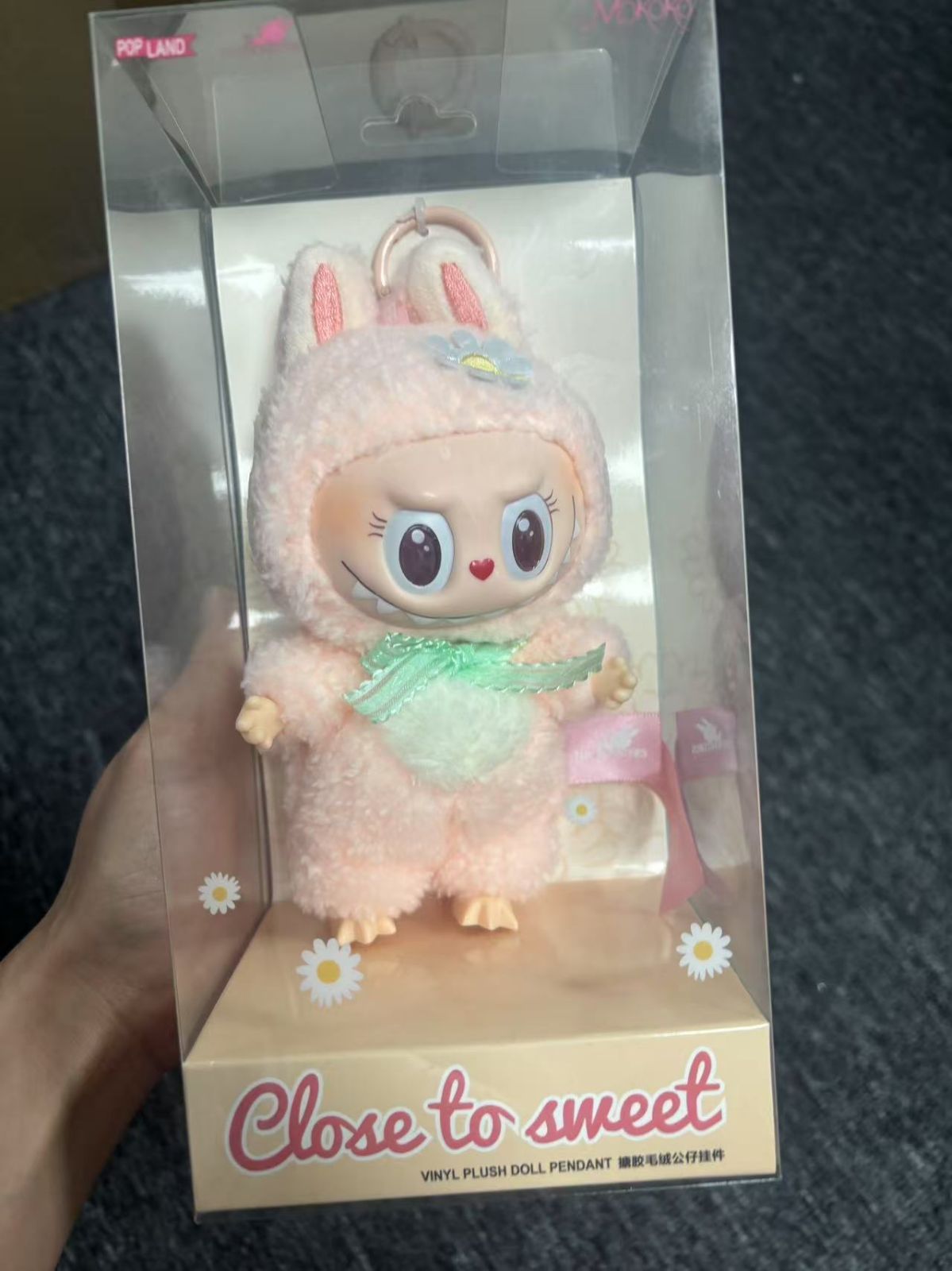 新品 POPMART LABUBU MOKOKO 第 1代 キーホルダーぬいぐるみ