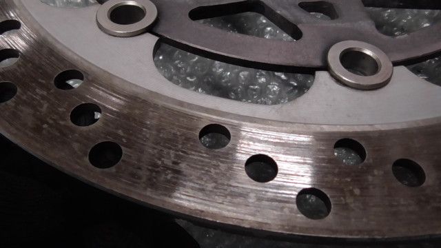 バリオス ZR250A-061xxx の ディスクローター フロント 1759887055