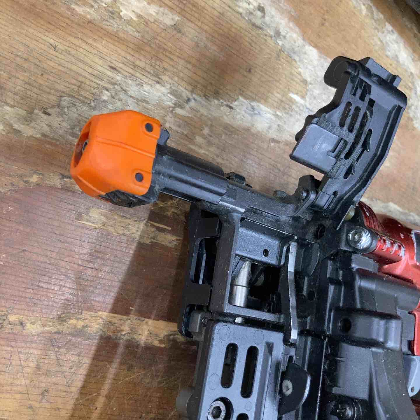 高圧エアネジ打ち機 HV-R41G4-R