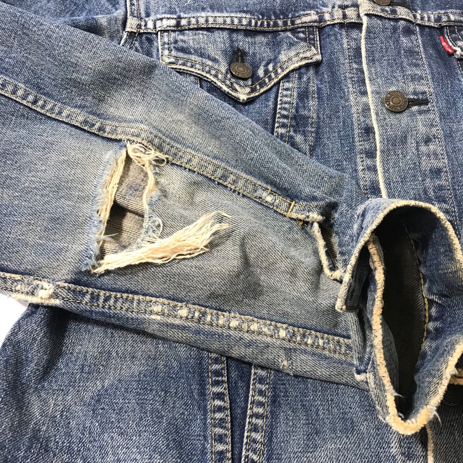 LEVI'S　Gジャン　557 Levi's 