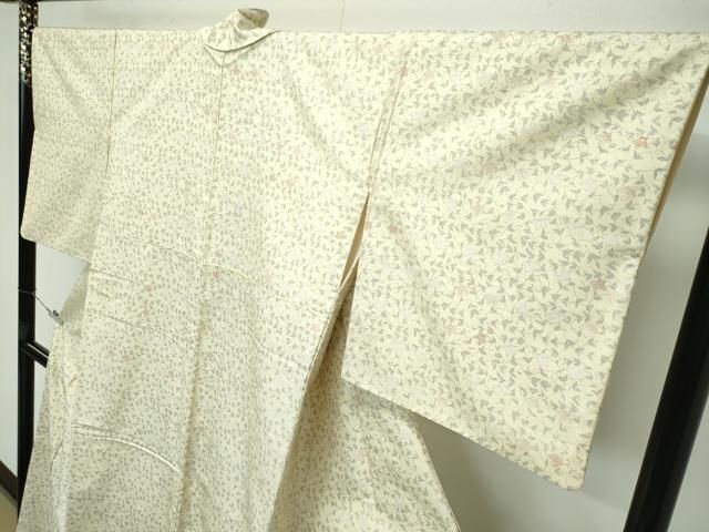 牛首紬 白山工房