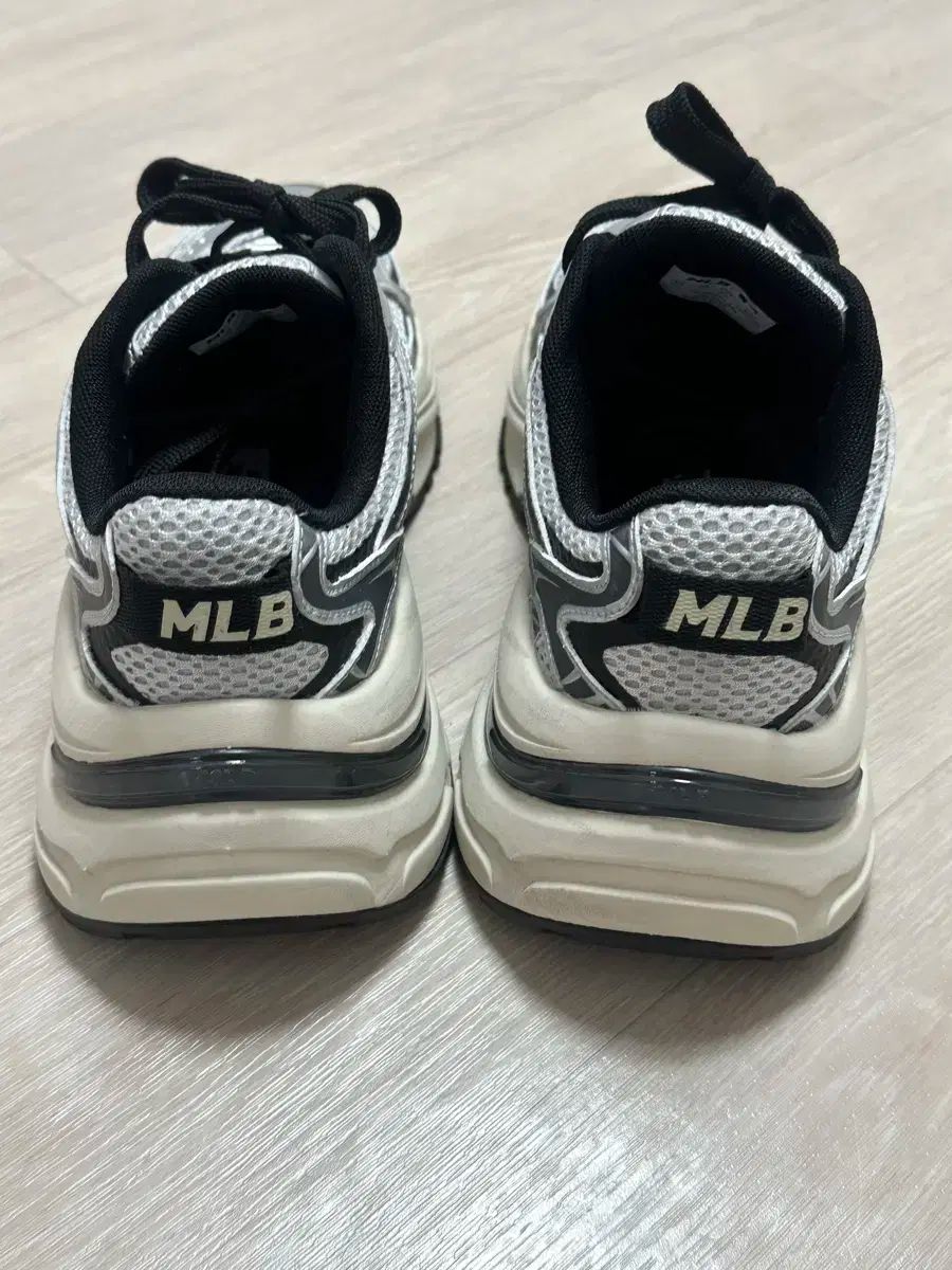 MLB Korea / カーブランナー ニューヨークヤンキース MLB KOREA NY New York Yankees CURVE RUNNER Y2K SNEAKERS ユニ