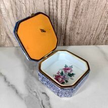12【値下げ・美品・オルゴールつき】小物入れ ヨーロッパ 陶器 骨董 