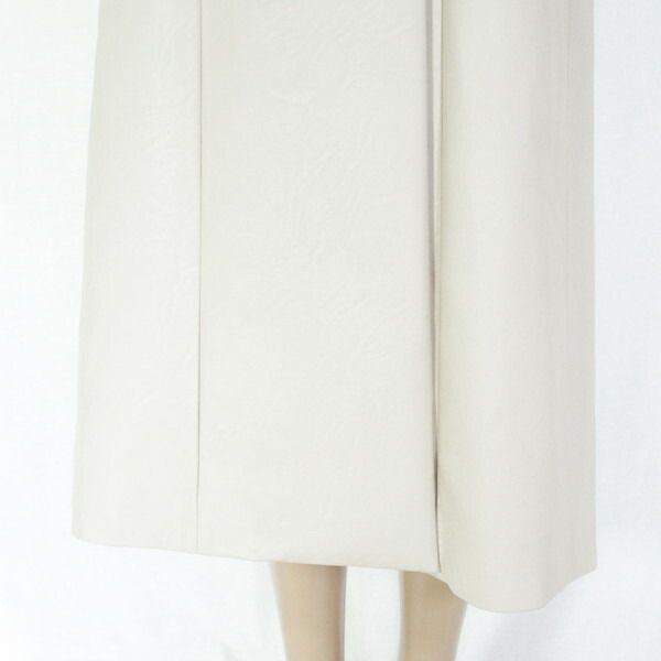 オフベージュ レディース