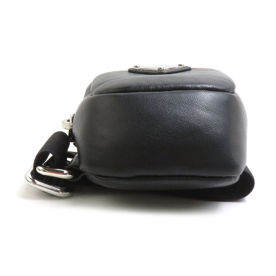 プラダ PRADA