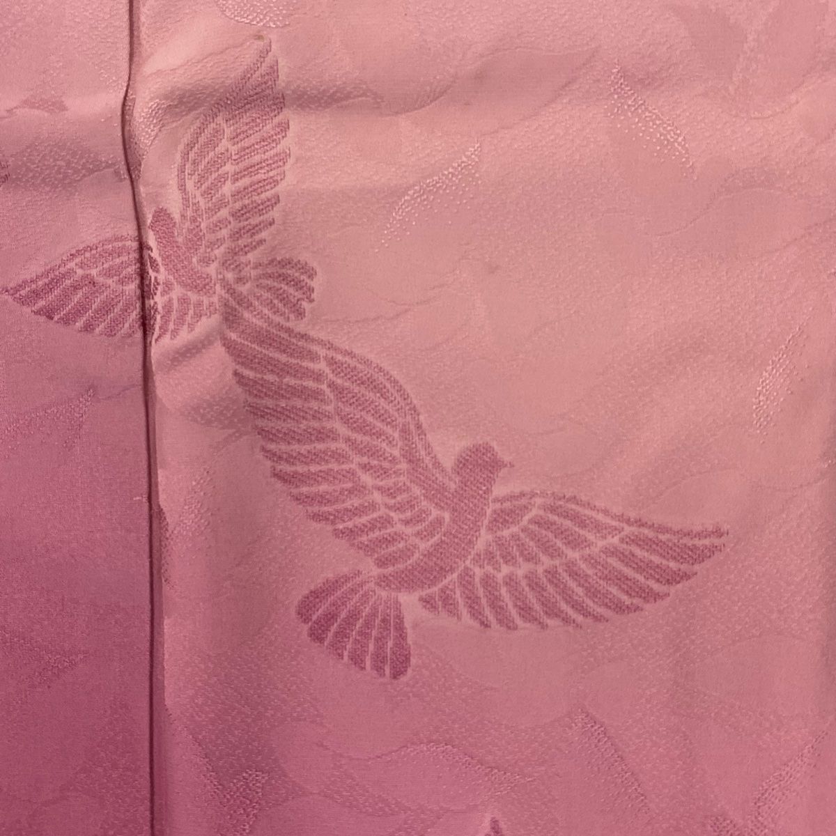 斉藤三才 桜に鳥模様 金糸 赤 黒 シック 袷 正絹 振袖・襦袢セット 楽天市場】斉藤 三才 着物（種類（着物）振袖）の通販