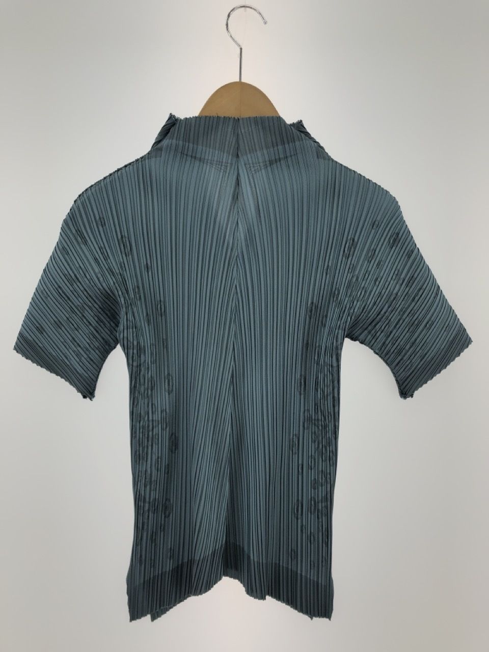 未使用 ISSEY MIYAKE FETE イッセイミヤケ カットソー イッセイミヤケ フェットISSEY MIYAKE FETE モザイクプリント