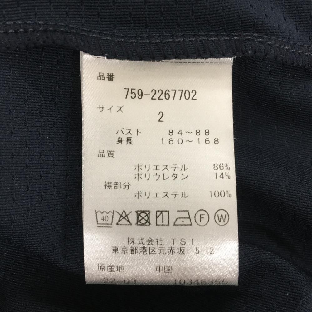ノースリーブシャツ