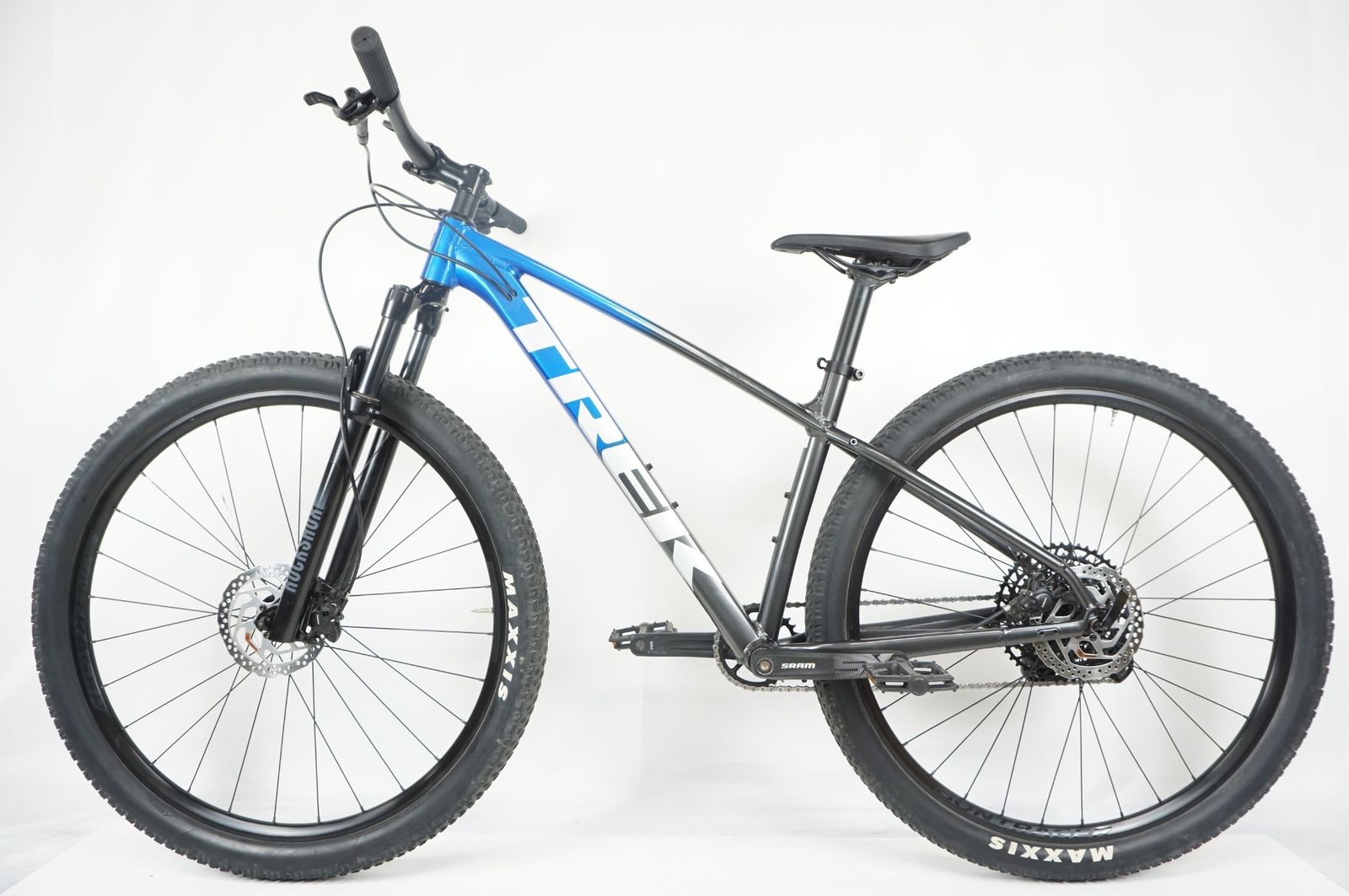 TREK 「トレック」 MARLIN 8 GEN2 2022年モデル マウンテンバイク 