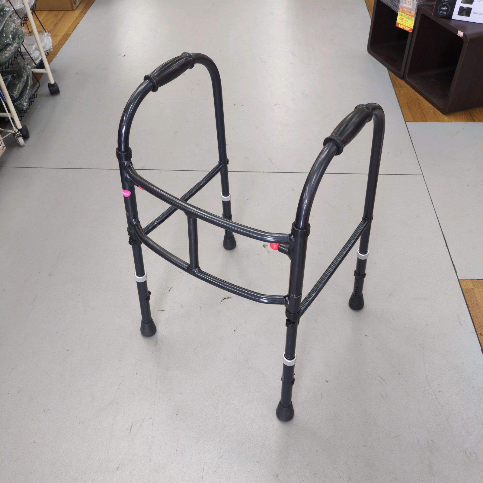 J547 小キズ使用感 Meme ﾐｰﾑ MgウォーカーⅡ 固定型歩行器