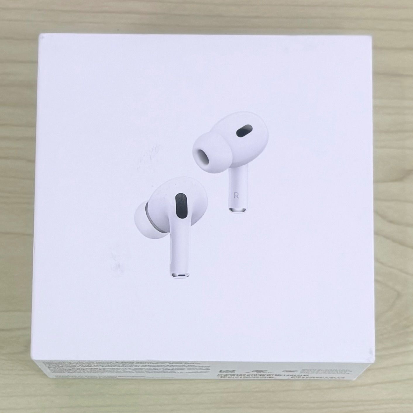 新品未使用】Apple AirPods Pro 第2世代 正規品 本体 USB-C 21114 - メルカリ