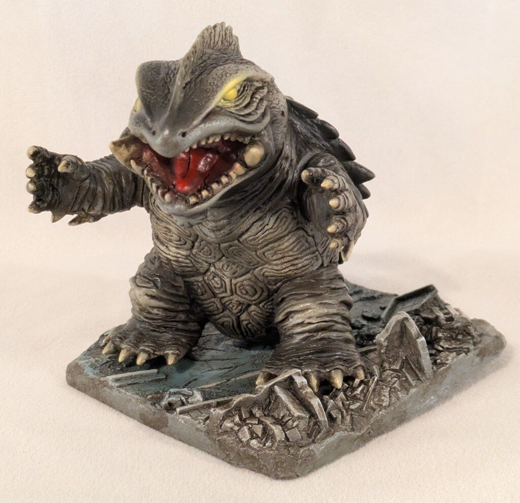 シカルナ工房 CUBE ガメラ1999 トラウマ グレー成型 シカルナ工房 CUBE ガメラ1999 トラウマ グレー成型 - メルカリ