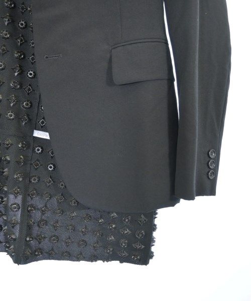 des GARCONS