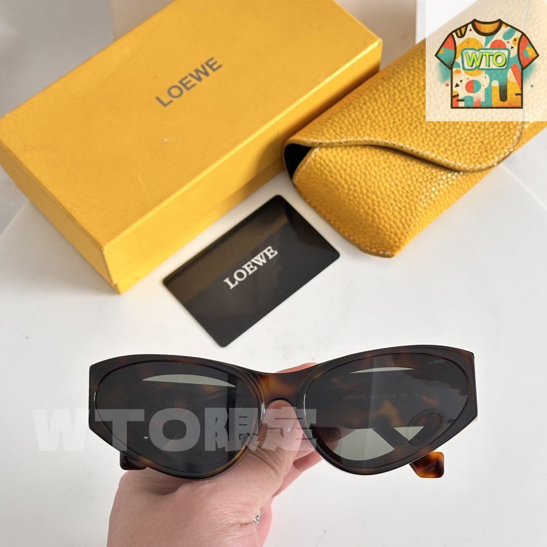 LOEWEサングラス(美品) LOEWE サングラス03-3 - メルカリ