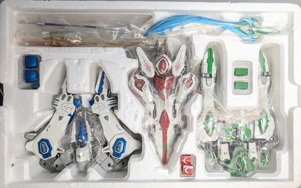 バンダイ DX超合金 創聖のアクエリオン 創聖合体アクエリオン