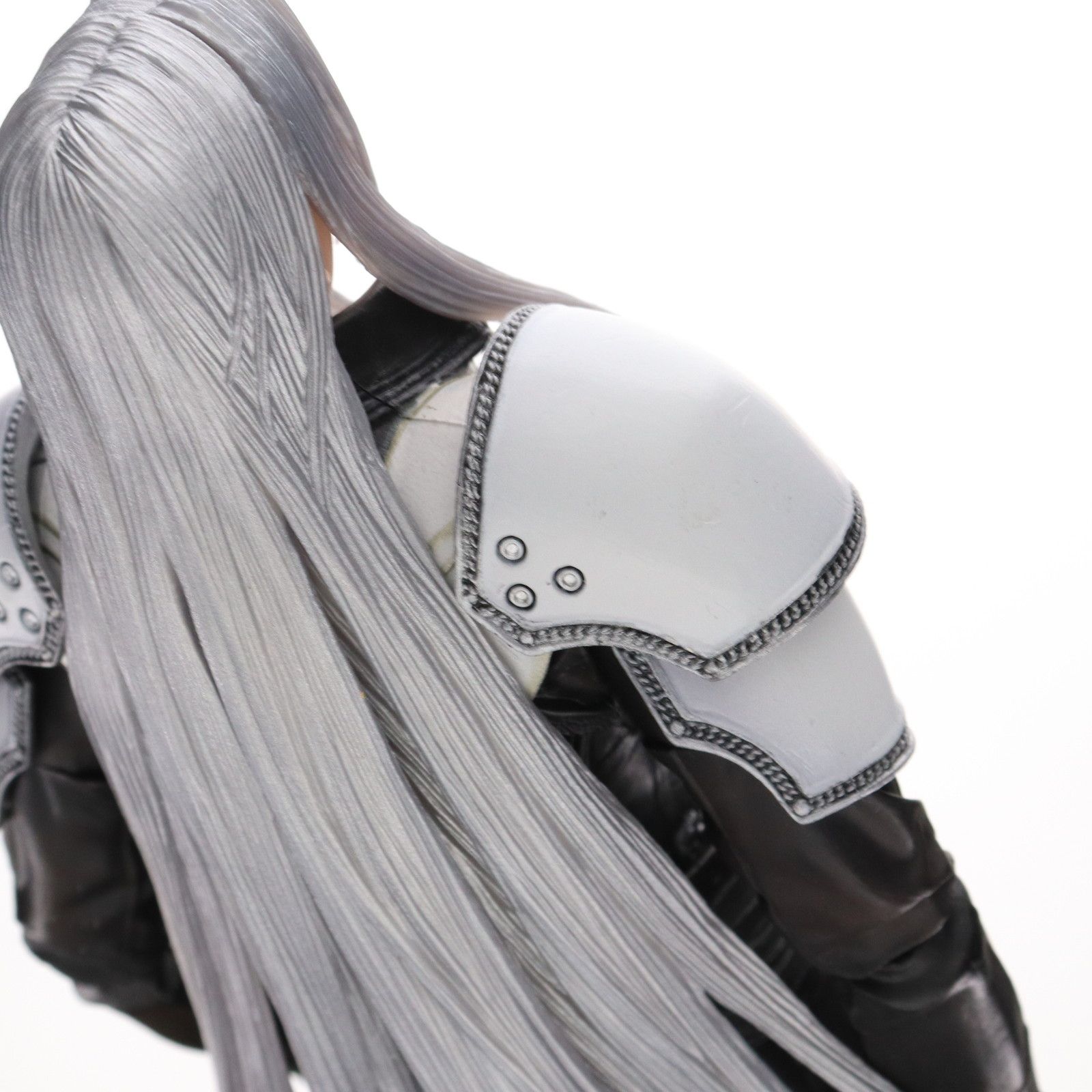 美品　プレイアーツ改　ファイナルファンタジー7リメイク　セフィロス Amazon.co.jp: スクウェア・エニックス ファイナルファンタジー
