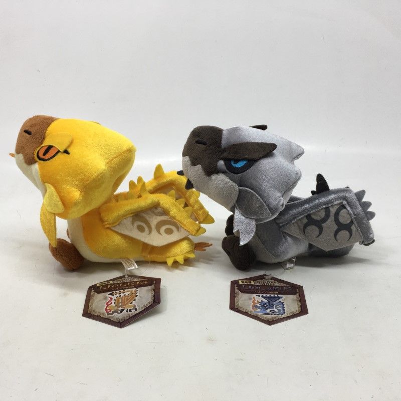 モンスターハンター　リオレウス希少種　リオレイア希少種　デフォルメ　ぬいぐるみ モンハン部公式 on X: 
