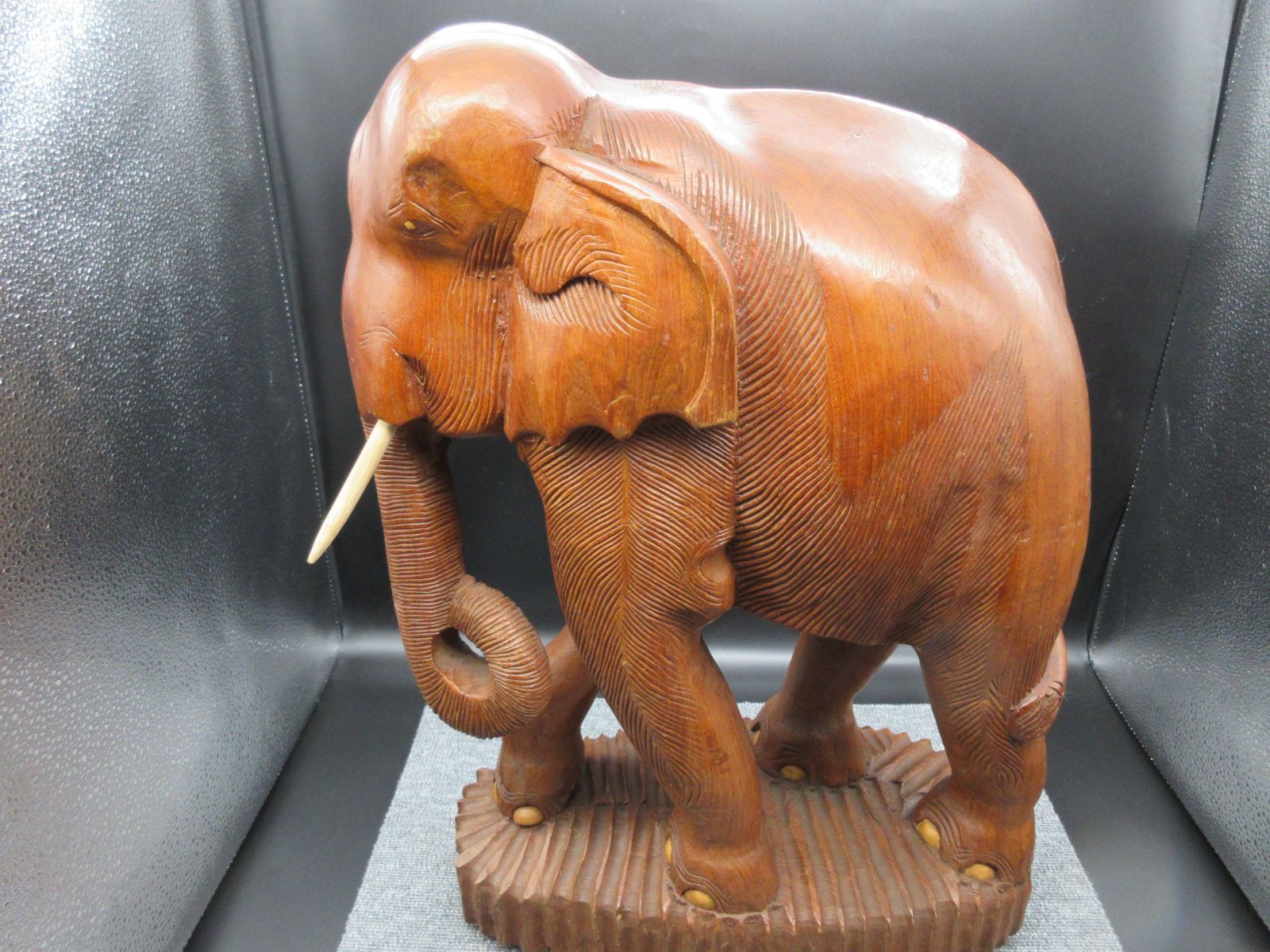 木彫り　巨大　ゾウさん レア 木彫り 巨大 ゾウさん レア 2025年最新】Yahoo!オークション